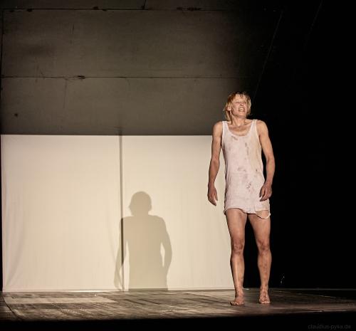 Das Kätzchen von Heilbronn im Schauspielhaus Hamburg am 26.05.2009. <br><sub>(26.05.2009, Nikon D200, 70 mm, f/2.8, 1/50, ISO 800)</sub>