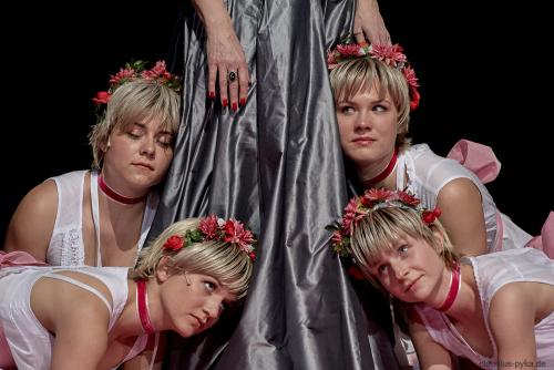 Das Kätzchen von Heilbronn im Schauspielhaus Hamburg am 26.05.2009. <br><sub>(26.05.2009, Nikon D200, 200 mm, f/4, 1/100, ISO 800)</sub>