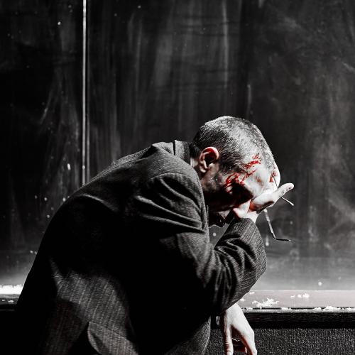 Mein Kampf von George Tabori im Ernst Deutsch Theater Hamburg. <br><sub>(30.05.2012, Nikon D4, 190 mm, f/3.5, 1/80, ISO 3.200)</sub>