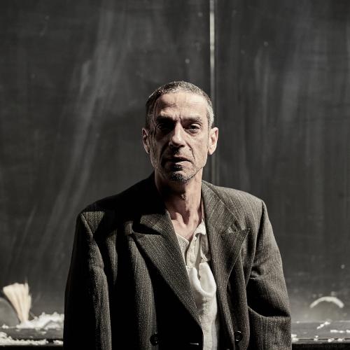 Mein Kampf von George Tabori im Ernst Deutsch Theater Hamburg. <br><sub>(30.05.2012, Nikon D4, 190 mm, f/3.5, 1/100, ISO 3.200)</sub>