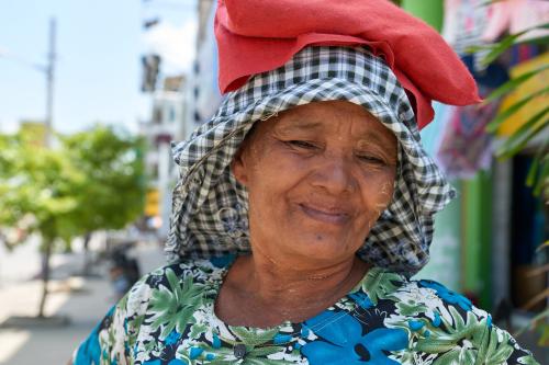 Gesichter Myanmars. <br><sub> (31.05.2013, Nikon D800E, 52 mm, f/5, 1/125, ISO 100)</sub>