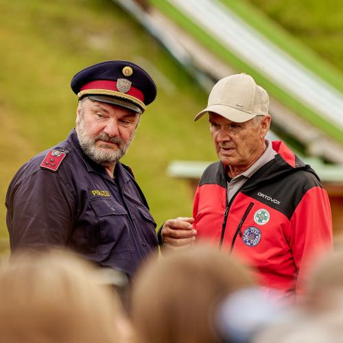 Martin Leutgeb und ein echter Bergretter aus der Ramsau.